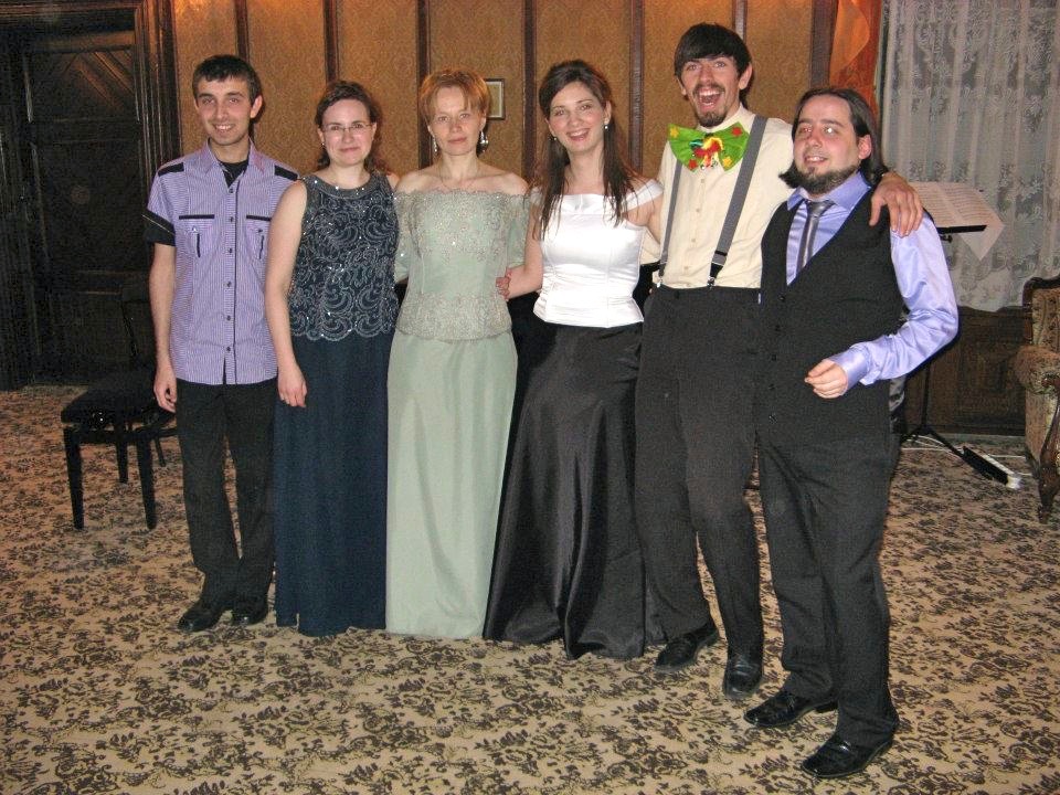 403321 570958729605146 382577836 n-2