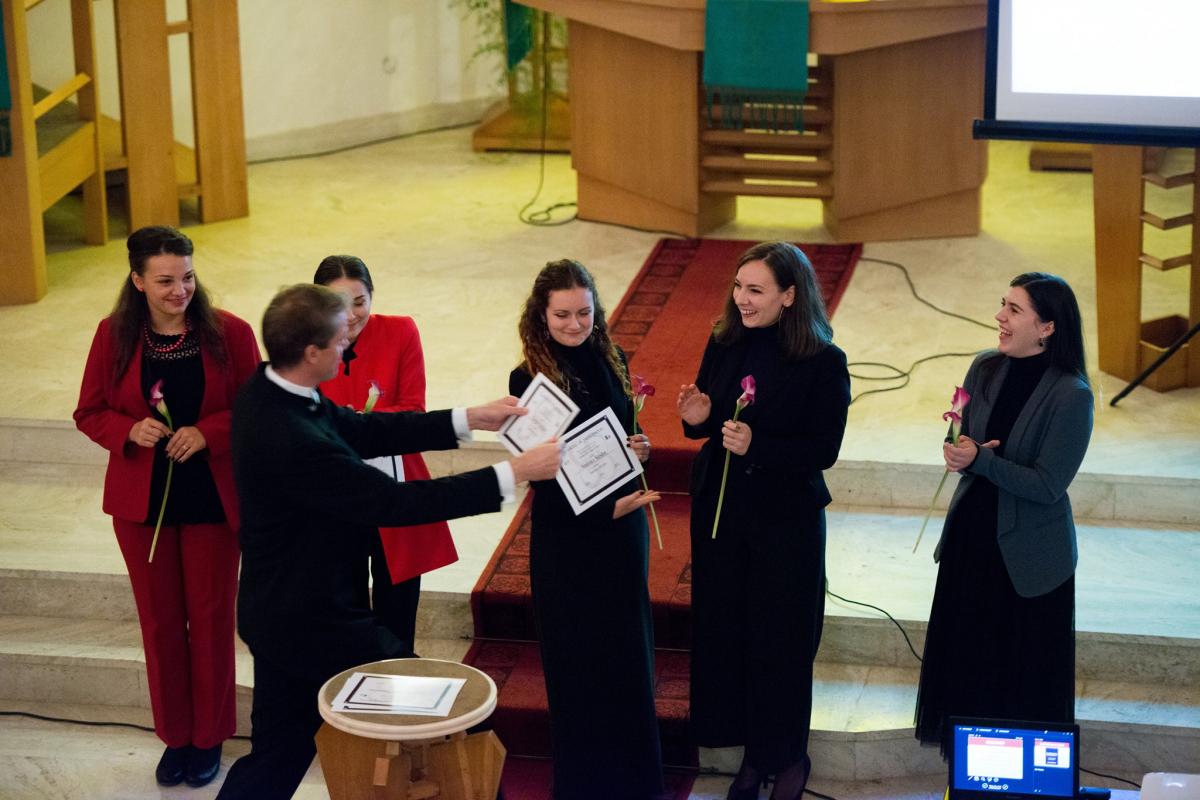 43680892 10156755161044704 3407683604480786432 o